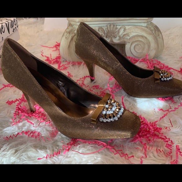 Pierre Dumas Heels (Bronze Sparkle with clear and bronze stones) - Picture 2 of 7